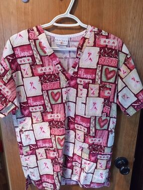 Peaches Uniforms Pink & Cream Breast Cancer Awareness V-Neck Scrub Top